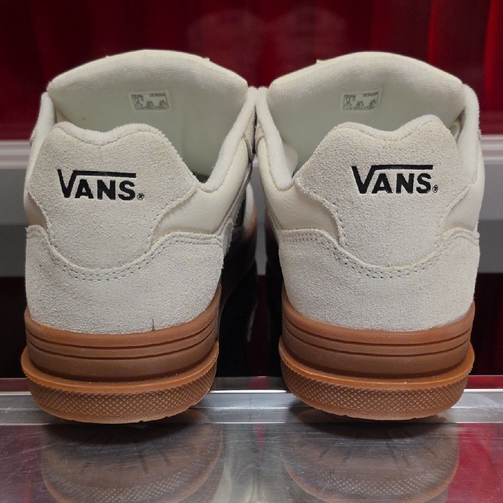 Vans Upland Suede Marshmallow Gum Sneakers Men's 12 Women's 13.5 - Picture 4 of 6